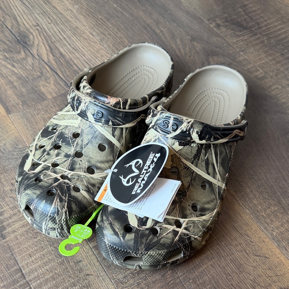 Camouflage Crocs